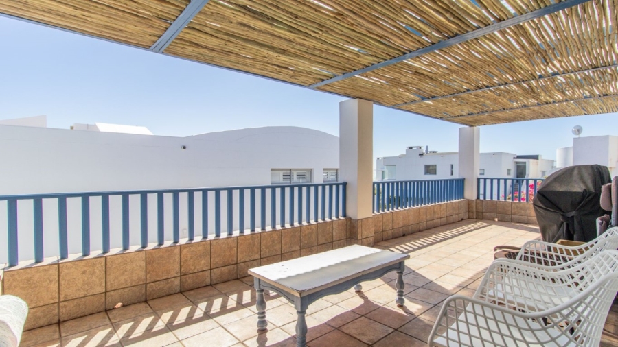 4 Bedroom Property for Sale in Paradise Beach Western Cape